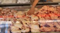 El pollo y el cerdo podrían subir hasta un 20% su precio en Salta debido al dólar agro