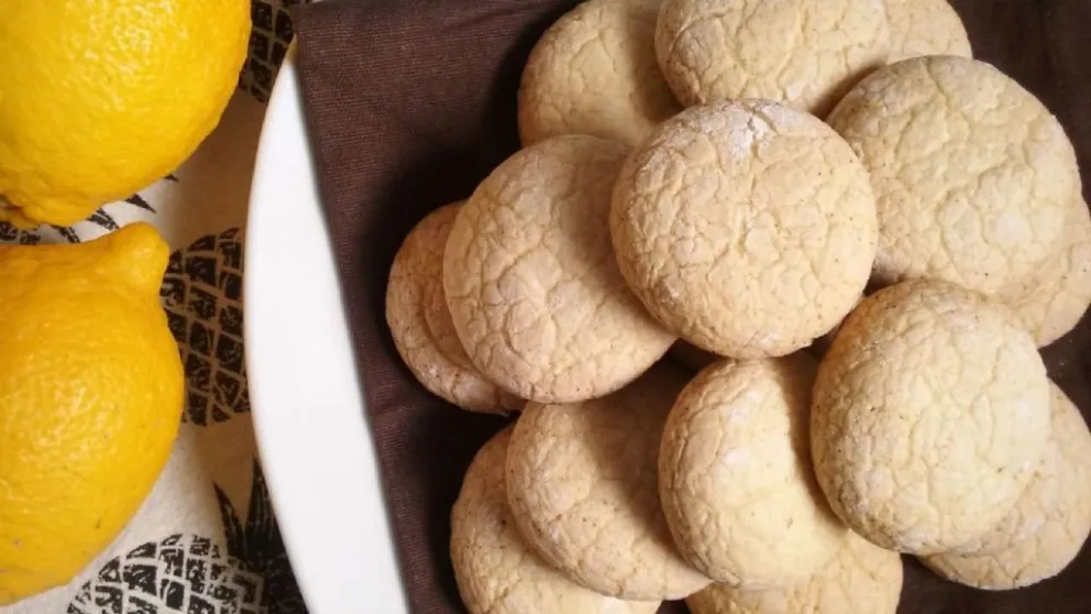 La mejor receta para unas deliciosas galletas de limón: un clásico para las meriendas