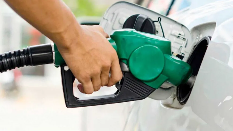 Aumentaron los precios de la nafta y el gasoil en todo el país: de cuánto es la suba