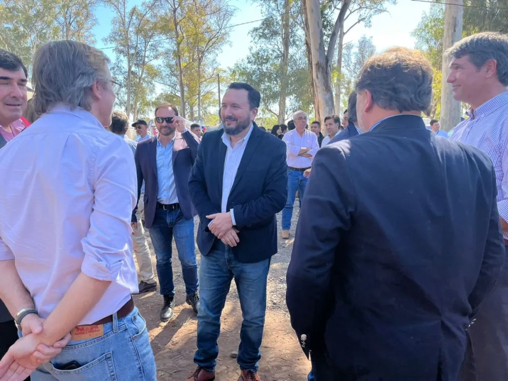 Alberto Castillo participó de la Fiesta Provincial del Tabaco y manifestó su apoyo al sector productivo