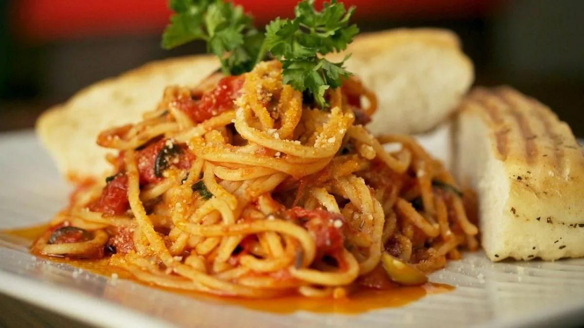 SPAGHETTI A LA BOLO&Ntilde;ESA