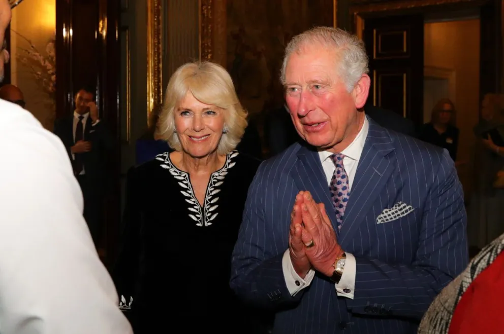 Camila Parker inmersa en un verdadero infierno por culpa del príncipe Harry y Carlos III