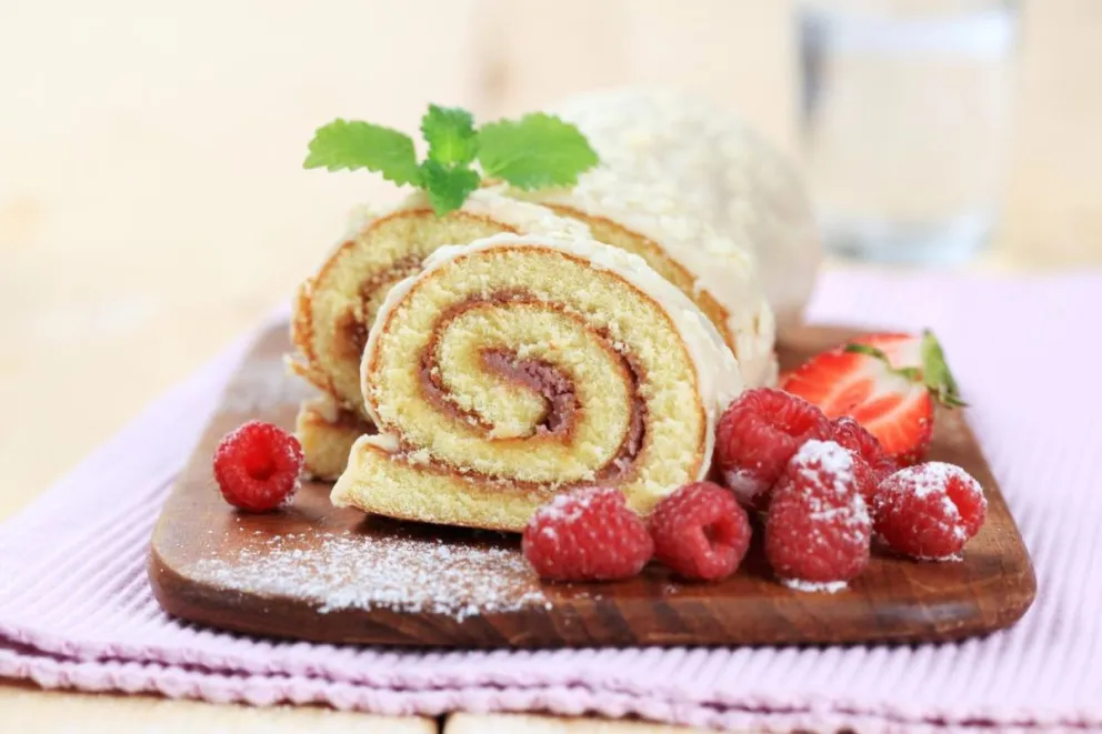 Aprende a preparar fácil y delicioso con esta receta un exquisito Arrollado de dulce de leche