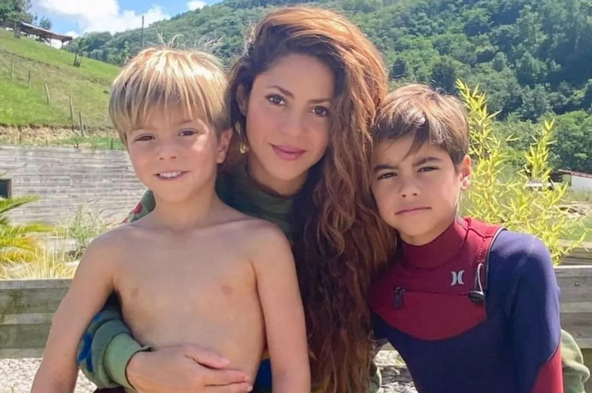 SHAKIRA