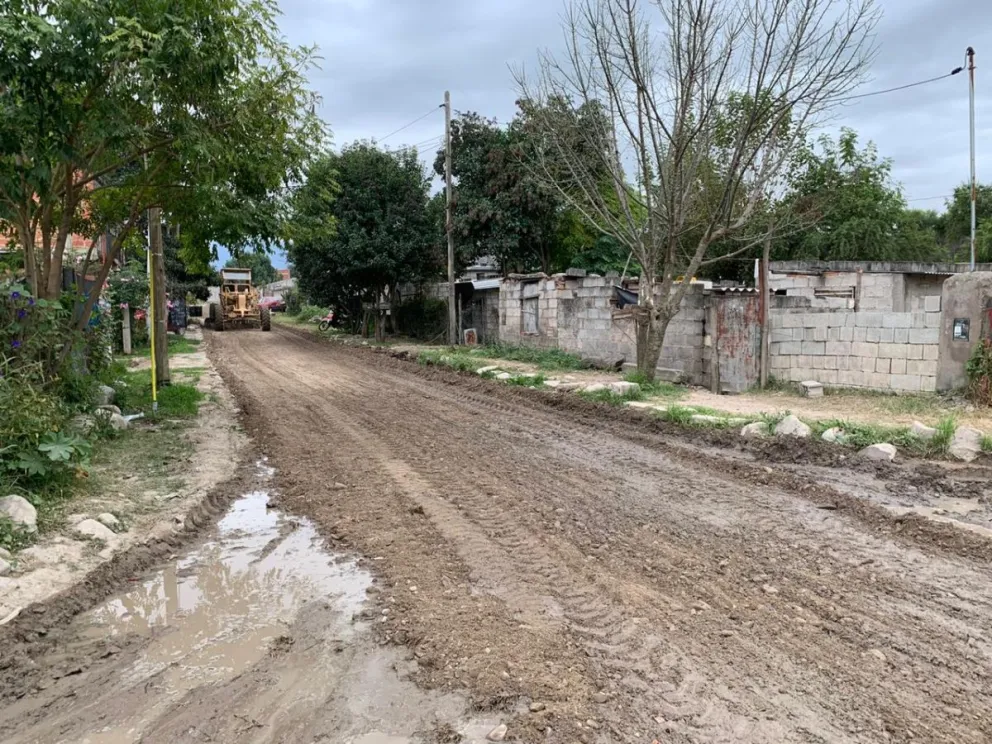 Salteña denuncia que sus vecinos la amenazan y atentan contra su casa: pide intervención de la Justicia