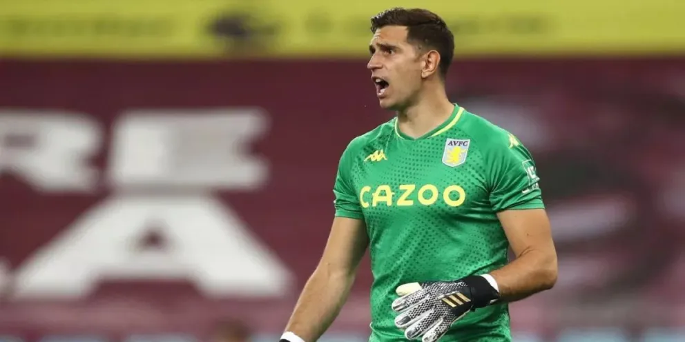 El dramático momento que atraviesa la familia de Dibu Martínez que preocupa al Aston Villa 