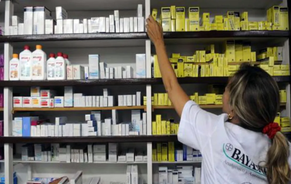 Temor e incertidumbre en las farmacias salteñas frente al DNU de Javier Milei