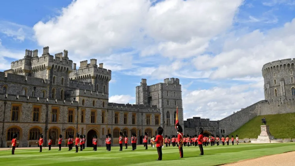 Modelo de OnlyFans posó sin ropa en el Castillo de Windsor y provocó un caos en la Corona Británica