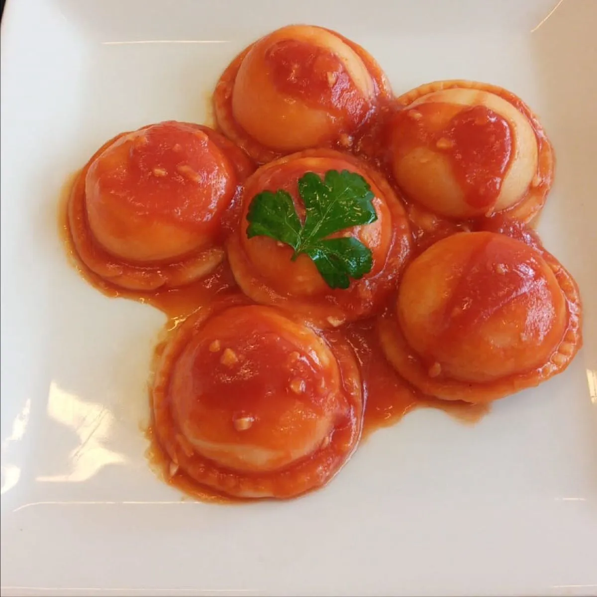 SORRENTINOS RELLENOS DE JAM&Oacute;N Y QUESO