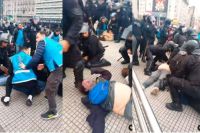 Represión policial en el Obelisco: un muerto y varios detenidos