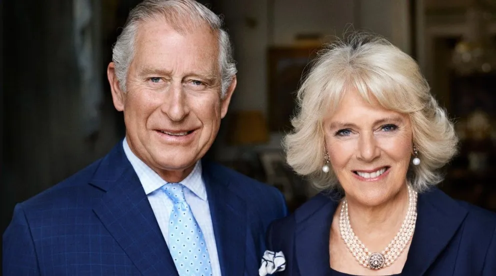 Para coleccionar: así se verían el rey Carlos III y Camila Parker en versión Barbie
