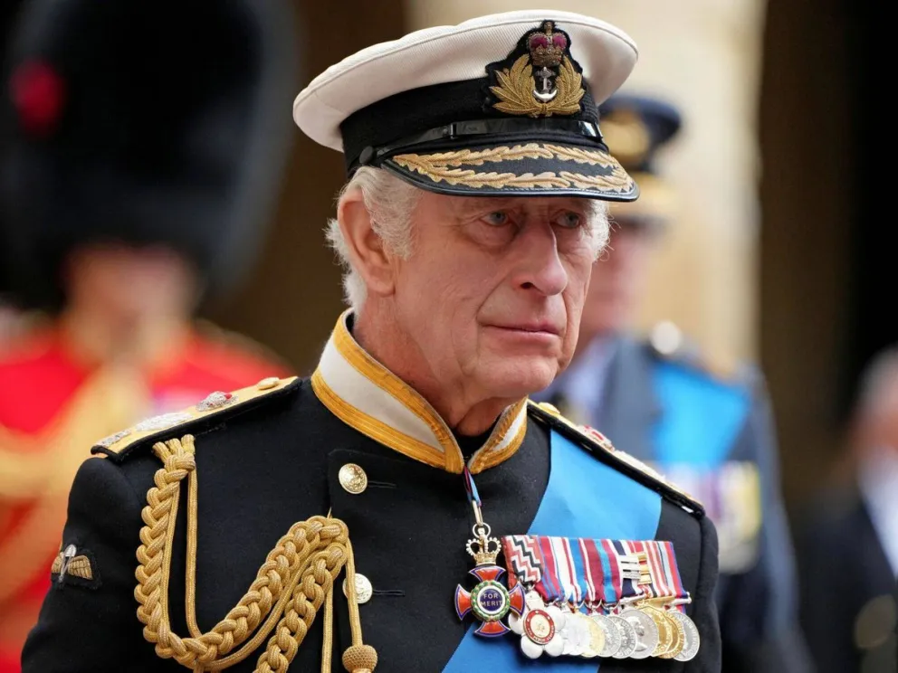 Alerta en la corona británica: preocupante predicción para el futuro del reinado de Carlos III