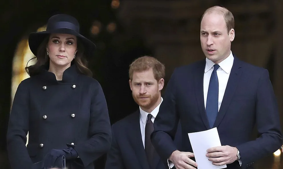 Kate Middleton le clava un puñal al príncipe Guillermo con Harry: esto hace a sus espaldas