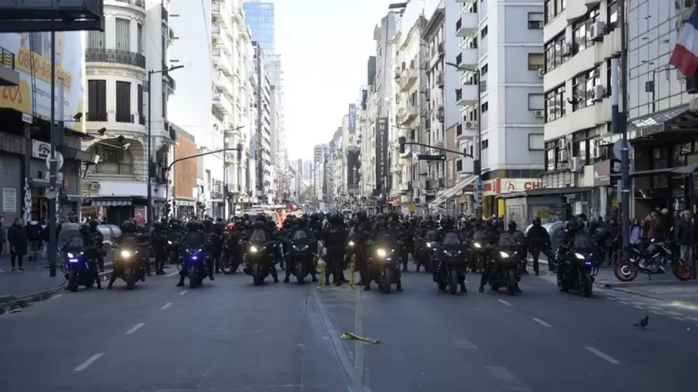 Marcha al Obelisco por la muerte de Facundo Morales terminó con incidentes