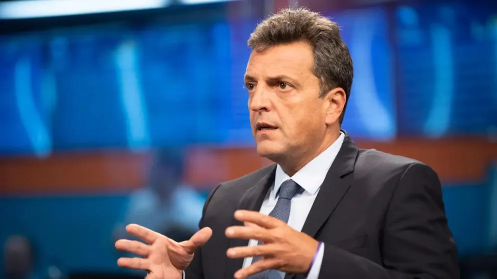 Frente a la suba del dólar, Sergio Massa designó al titular de la Aduana para negociar los precios