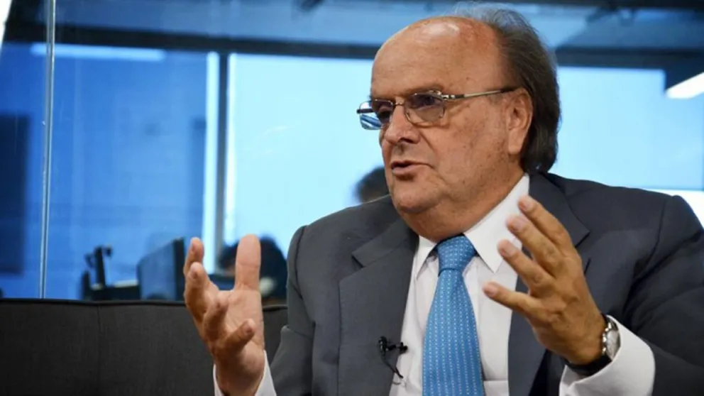 Fuerte suba del dólar: el Gobierno Nacional aseguró que la devaluación fue un pedido del FMI 