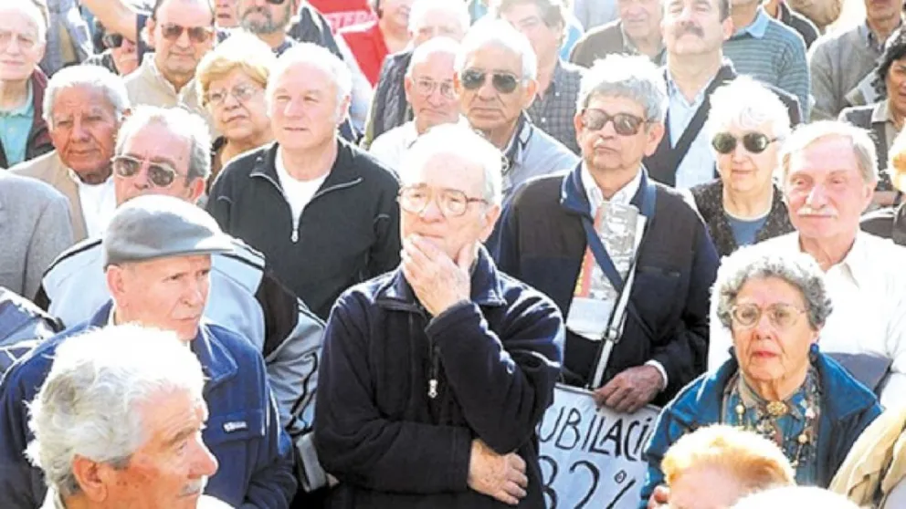 Afirman que los jubilados son los más afectados por la devaluación 