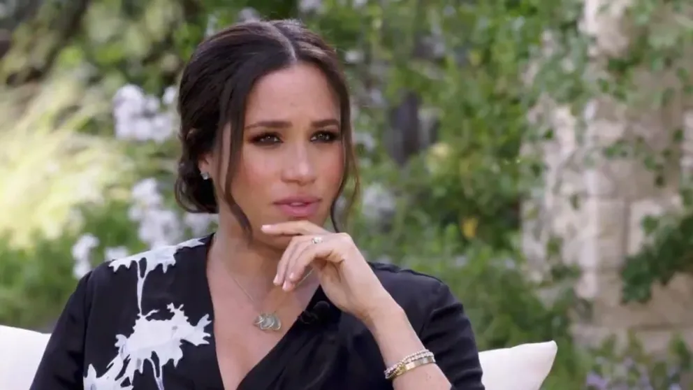 Policias británicos fueron imputados tras ofensas racistas a Meghan Markle: Harry indignado