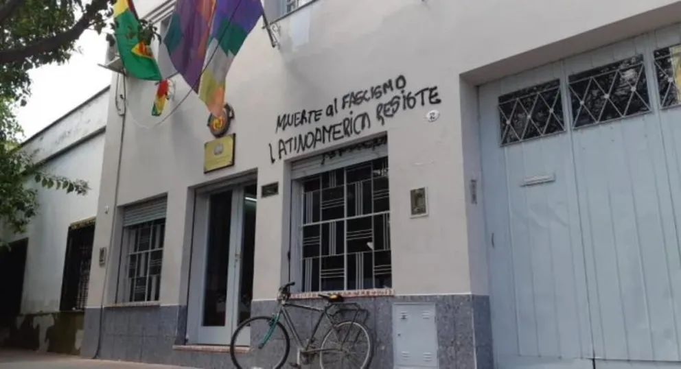 Más de 450 salteños varados en Bolivia: familiares no reciben ayuda del Consulado