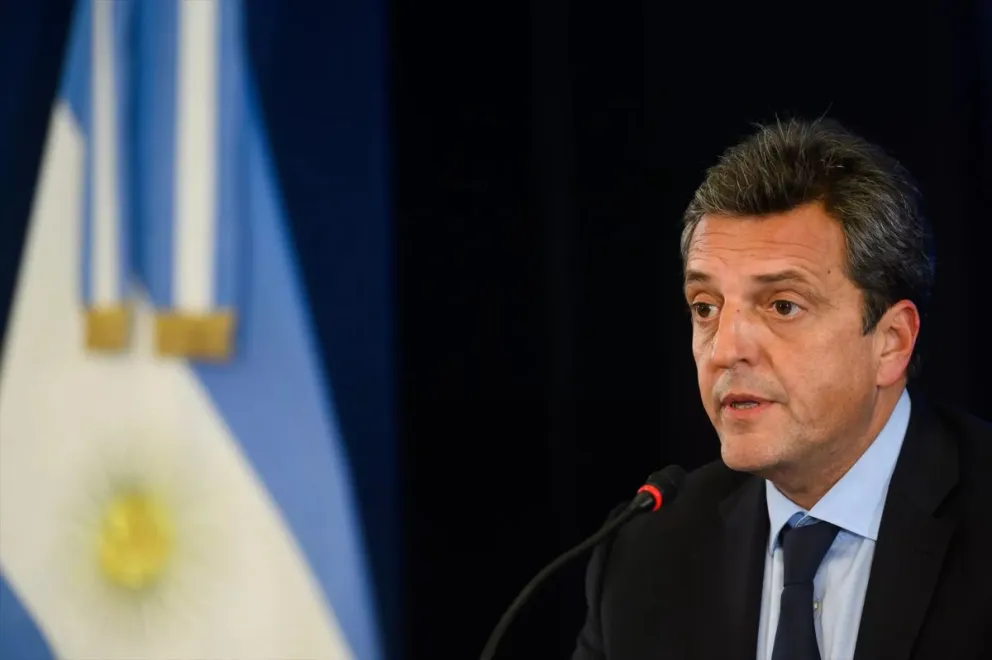 Sergio Massa anunció un congelamiento de precios en respuesta al aumento de combustibles