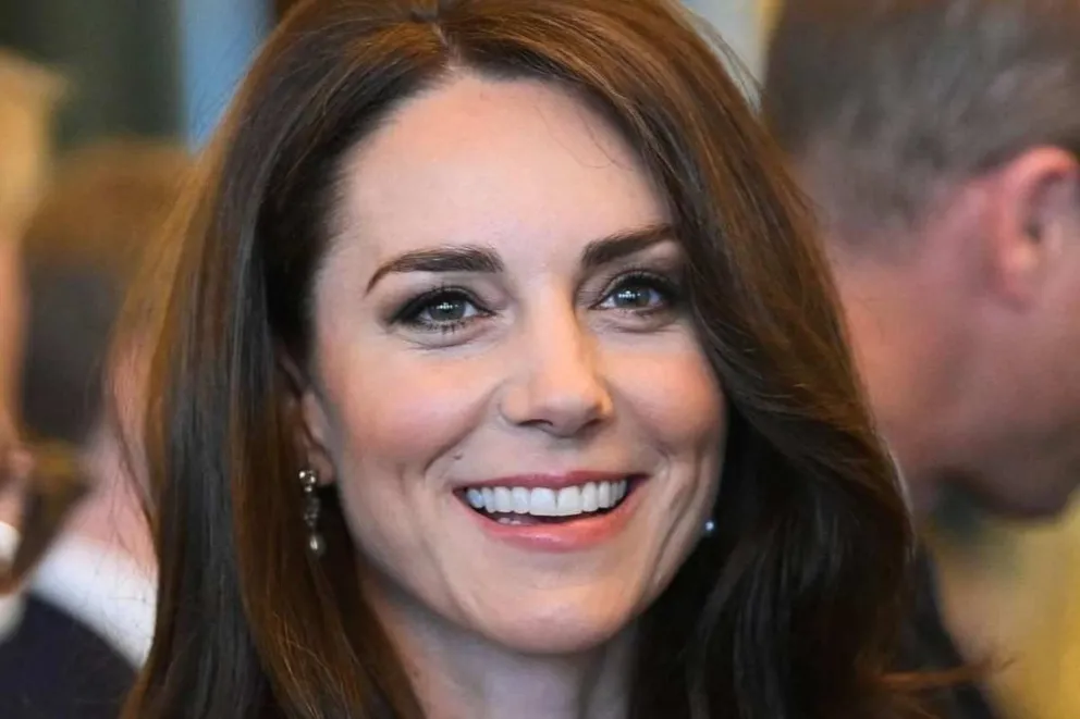Kate Middleton deja escandalosa propina en una cena de lujo y el camarero queda temblando