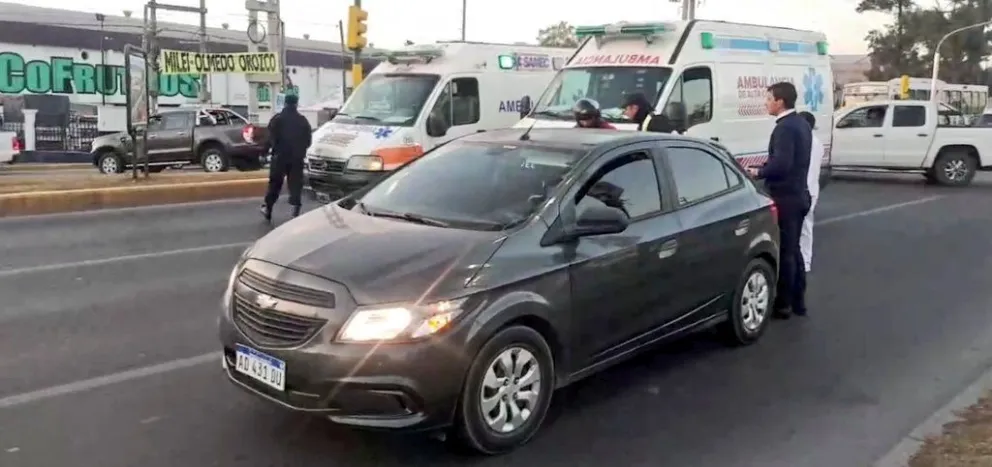 Mañana accidentada: dos fuertes choques provocaron un caos vehicular en zona sur 