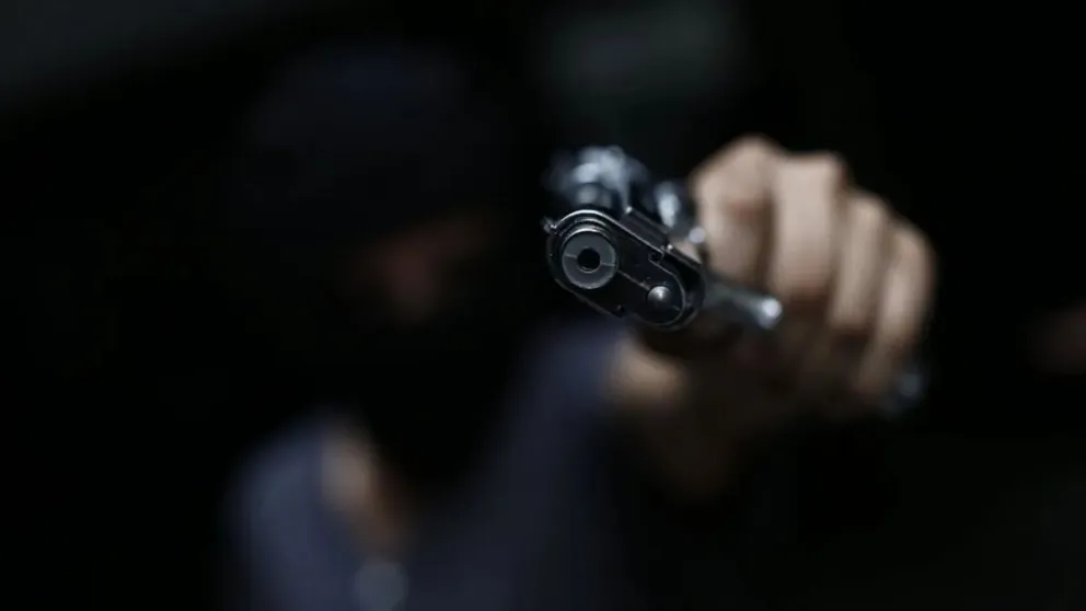 Con arma en mano: asaltaron una carnicería salteña sobre la ruta 26