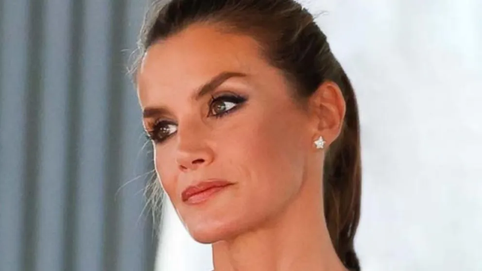 Reina indignada: los espantosos gestos que Letizia soportó del presidente de la federación española