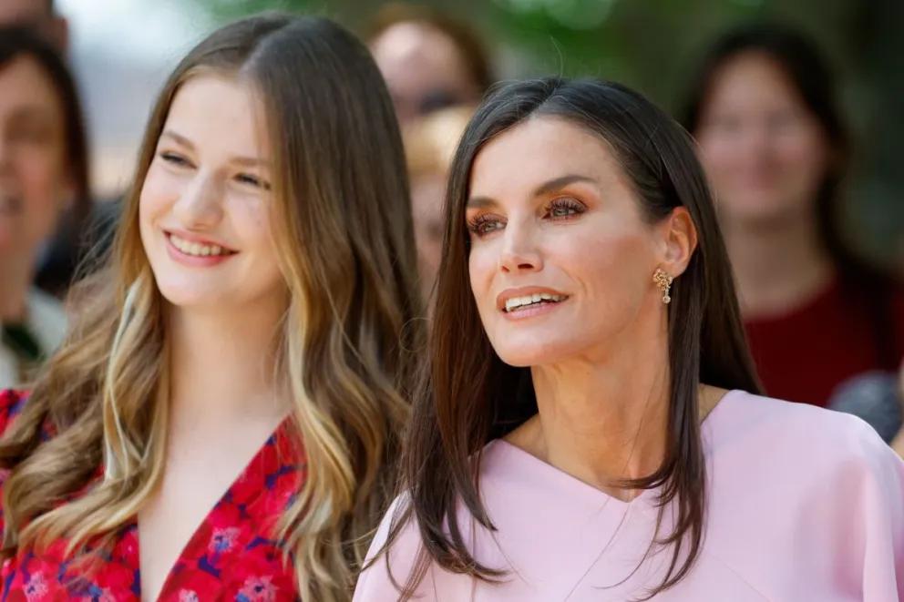 La princesa Leonor sigue las indicaciones de la reina Letizia, esto es lo que hace