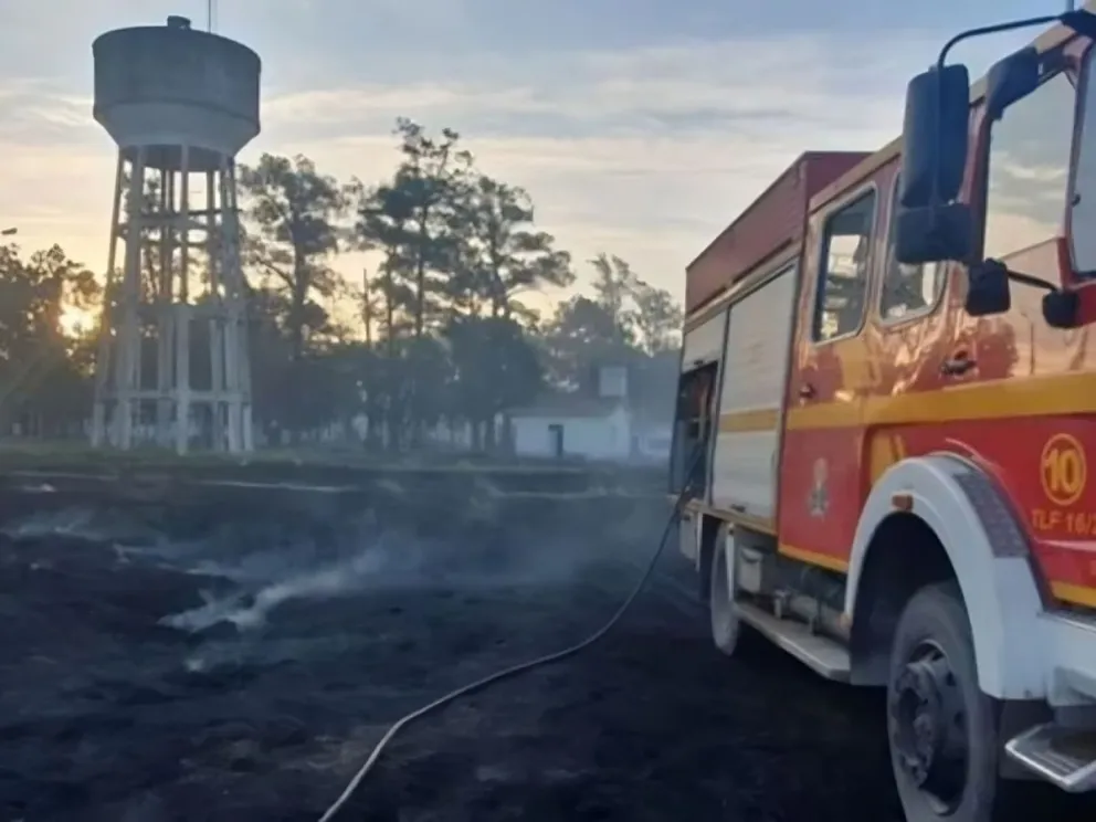 Se reportó un incendio por pirotecnia durante un partido de fútbol en Rosario de la Frontera