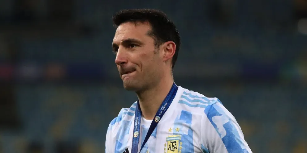 La reacción de Alexis Mac Alister y Nicolás Otamendi tras las fuertes declaraciones de Lionel Scaloni: videos