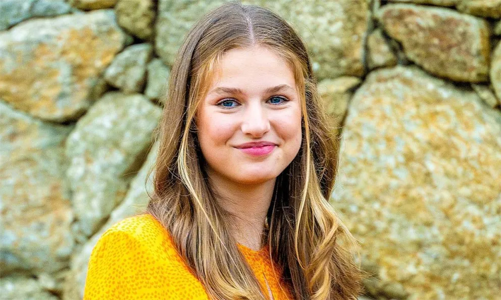 Salida nocturna: así fue capturada la princesa Leonor cenando con sus amigos en Zaragoza