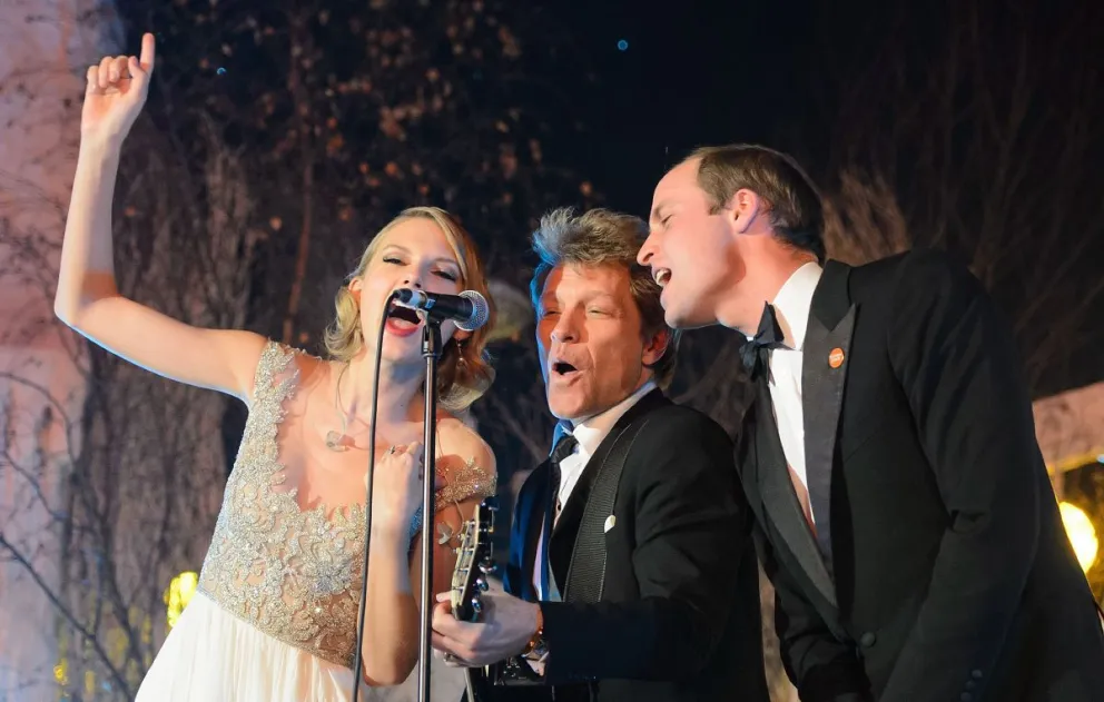 El día que el príncipe Guillermo rompió el protocolo Real por culpa de Taylor Swift: fotos
