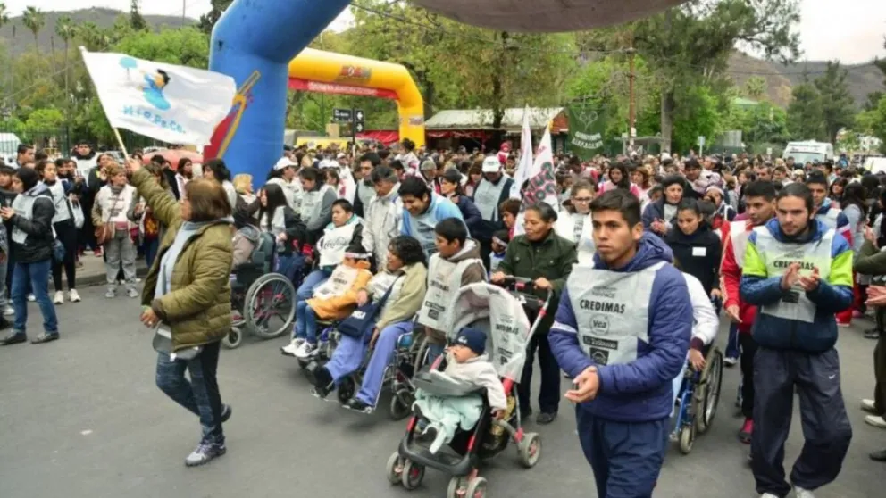 Atención participantes de la  Maratón de Hirpace: SAETA anunció servicio gratuito de colectivos