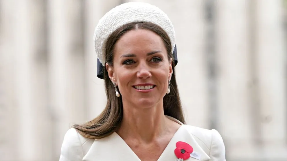 Kate Middleton se mostró descalza y fue duramente criticada por esta razón 