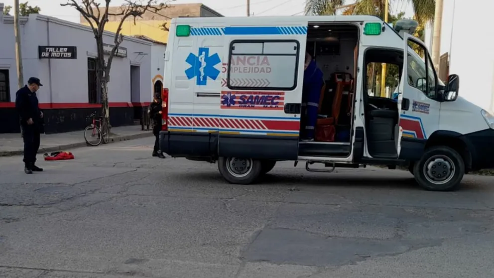 Un conductor se fugó luego de chocar y matar a una mujer en Orán 
