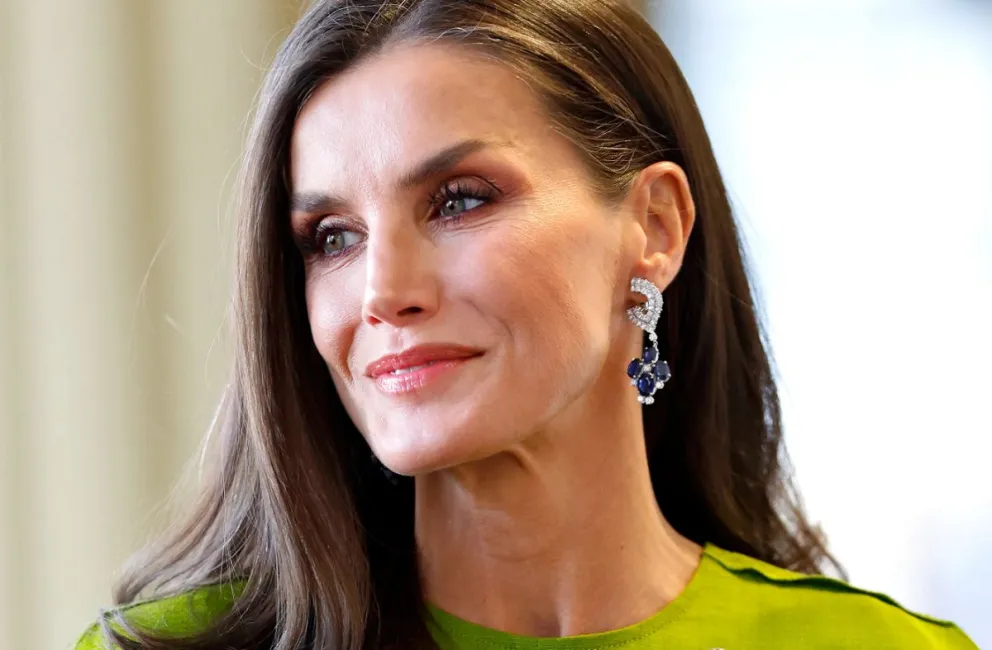 Inesperado: tras despedir a sus dos hijas, la reina Letizia retoma sus actividades con este asombroso evento