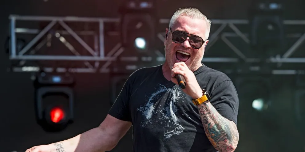 Murió Steve Harwell, cantante de Smash Mouth, a los 56 años: las causas