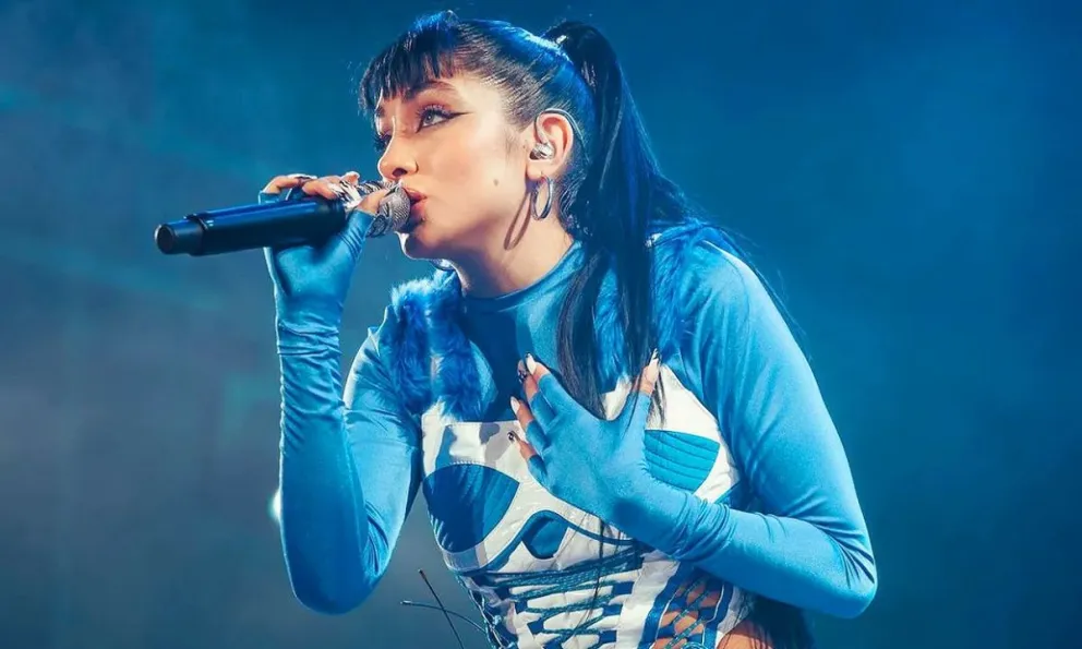 Alertan sobre estafas en la venta de entradas para el concierto de María Becerra en Salta