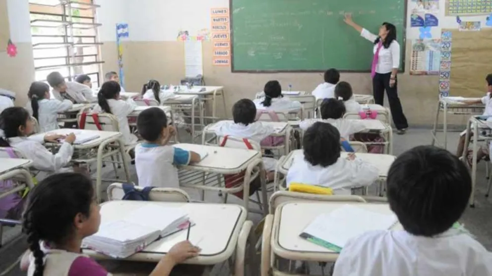 Salta está entre las cinco provincias con variación positiva del salario docente