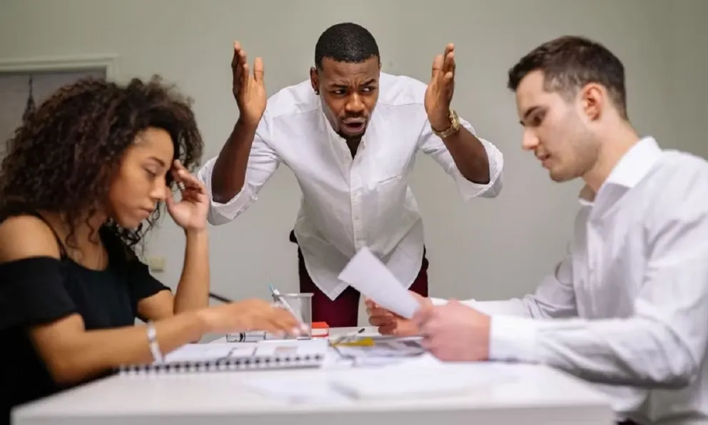 Mucho cuidado: estos son los signos con riesgo de perder su trabajo según el horóscopo chino