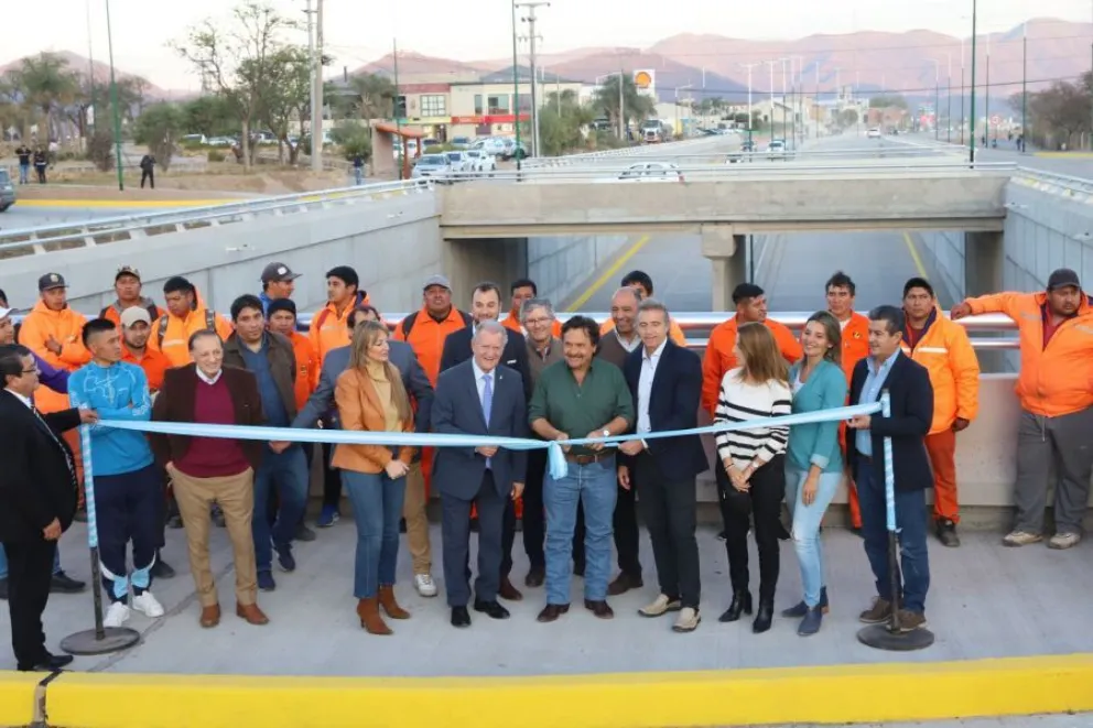 Habilitaron el paso bajo nivel y rotonda de acceso al barrio Grand Bourg
