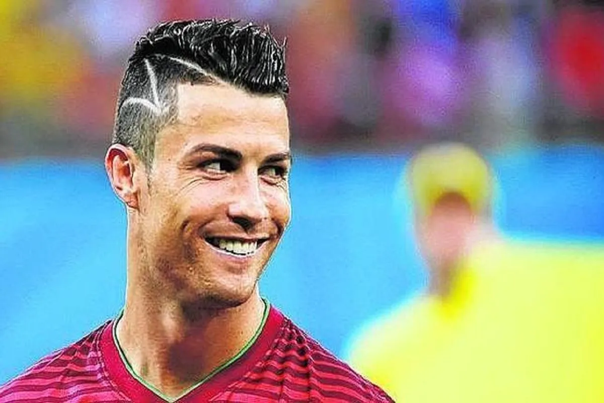 CRISTIANO RONALDO