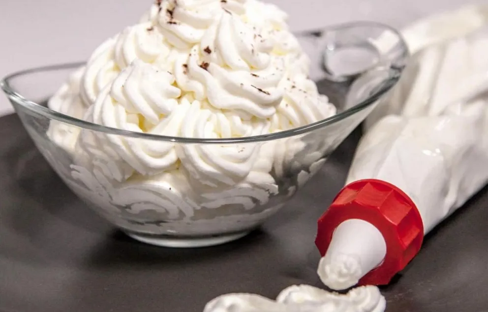 Increíble toque para postres: descubrí cómo hacer la mejor crema Chantilly en solo cuatro pasos