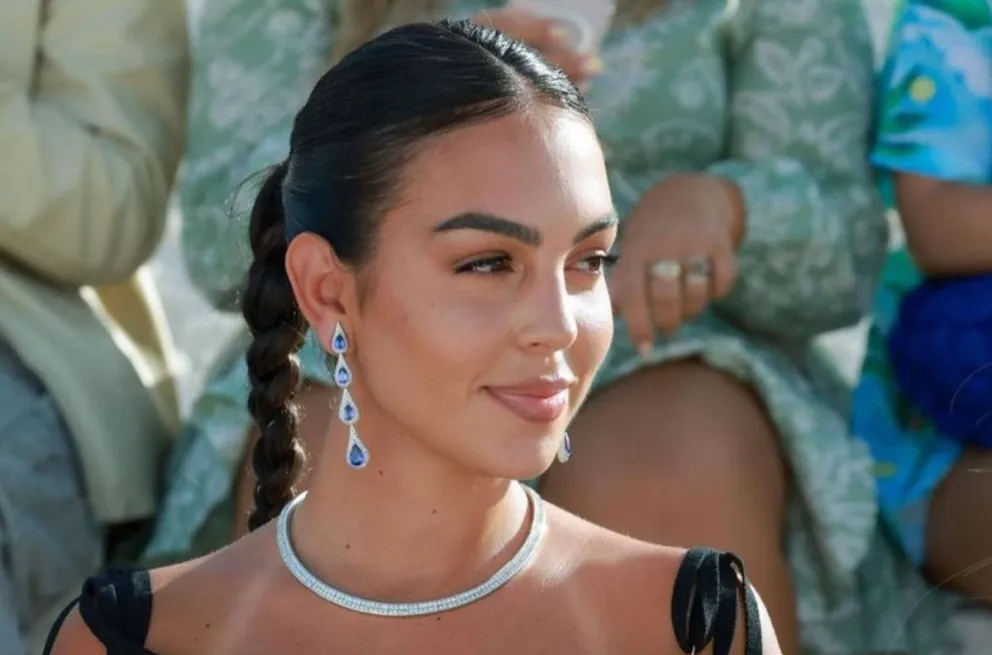 Georgina Rodríguez y el selfie más picante frente al espejo 