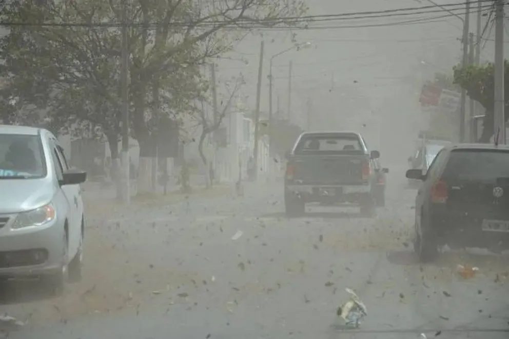 Tiempo en Salta: alerta amarilla por vientos fuertes en un sector de la provincia
