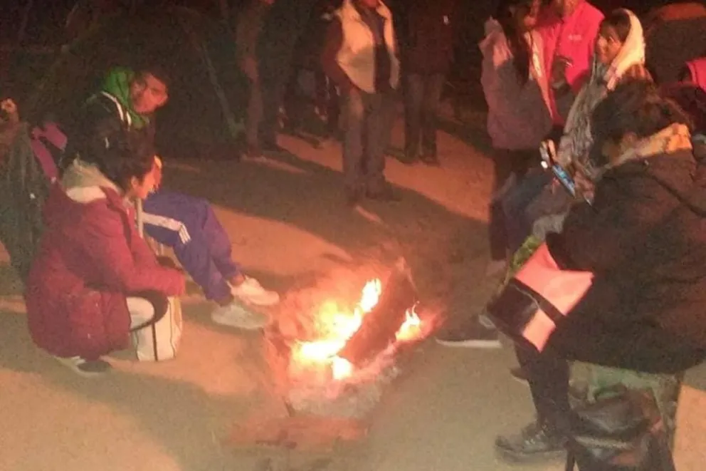 Conflicto por la ocupación de tierras en La Merced: podrían lotear un predio para trasladar a las familias