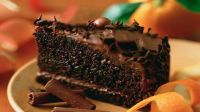 Exquisita receta económica en 30 minutos: una irresistible torta humedad de chocolate sin TACC