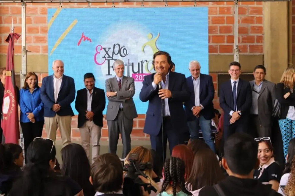 Gustavo Sáenz inauguró la ExpoFuturo y ratificó la importancia de la educación pública