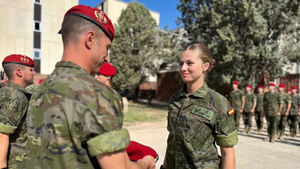 De la realeza a la trinchera: descubrí la impactante transformación militar de la princesa Leonor